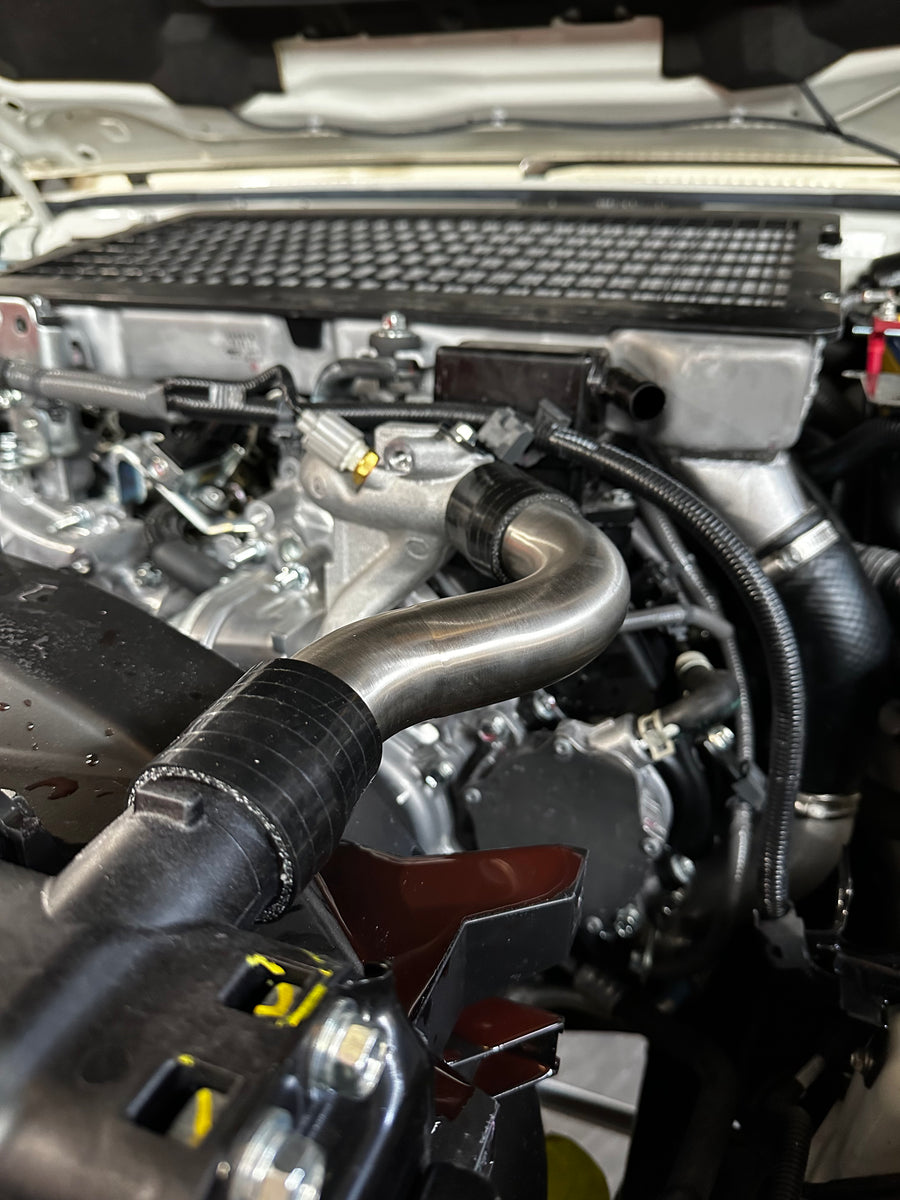 VDJ 76/78/79 Series Landcruiser 1.5” Radiator Hose – Meredith Metalworks